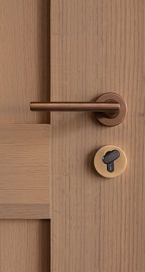 Handle 10 Handle 10